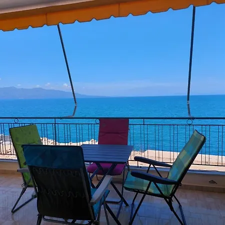 Janos Apartmán