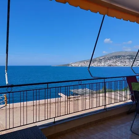 Janos Apartmán *
